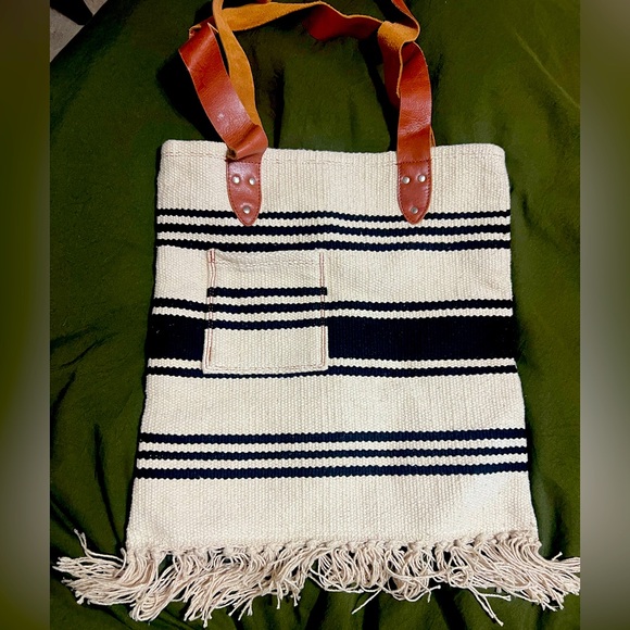 ále by Alessandra beach tote vgc - Picture 1 of 6